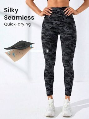 Seamless Blak/GrayCamo High-Waist Leggings Sz L